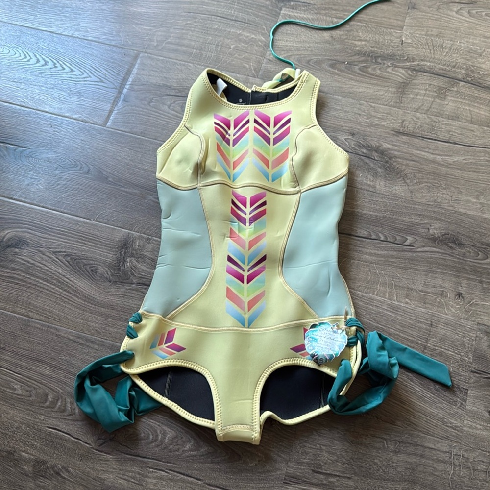 Wetsuit